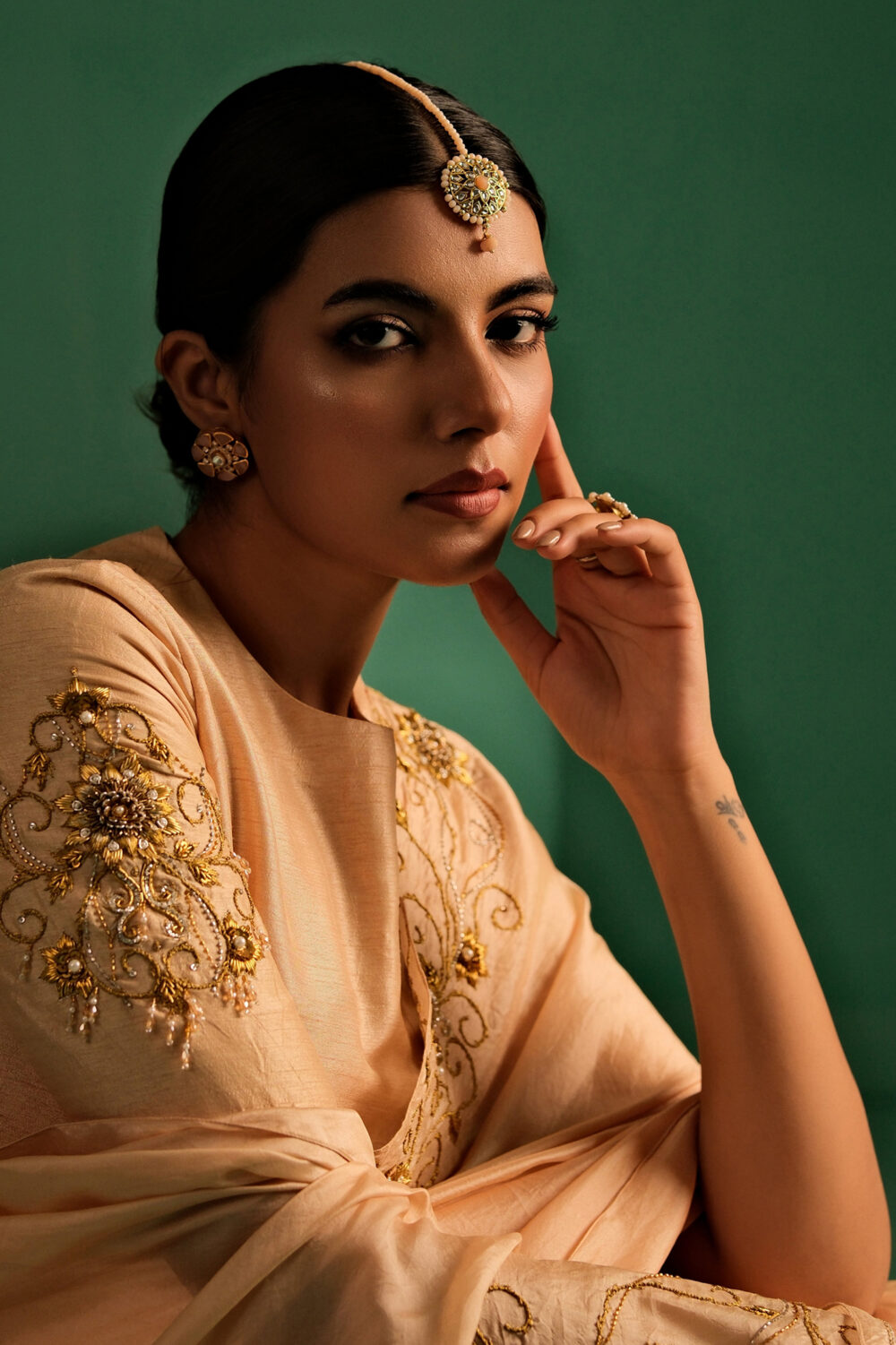 Zar-e-Husn - Image 4