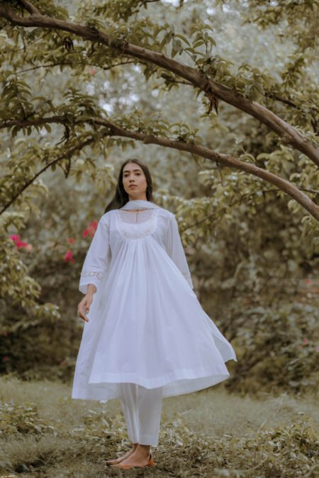 Minimalist everyday cotton kurta set in soothing tones