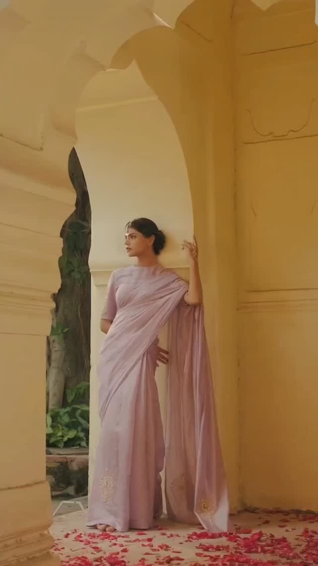 Instagram post from gazalshaikhofficial. This post is in position 6.